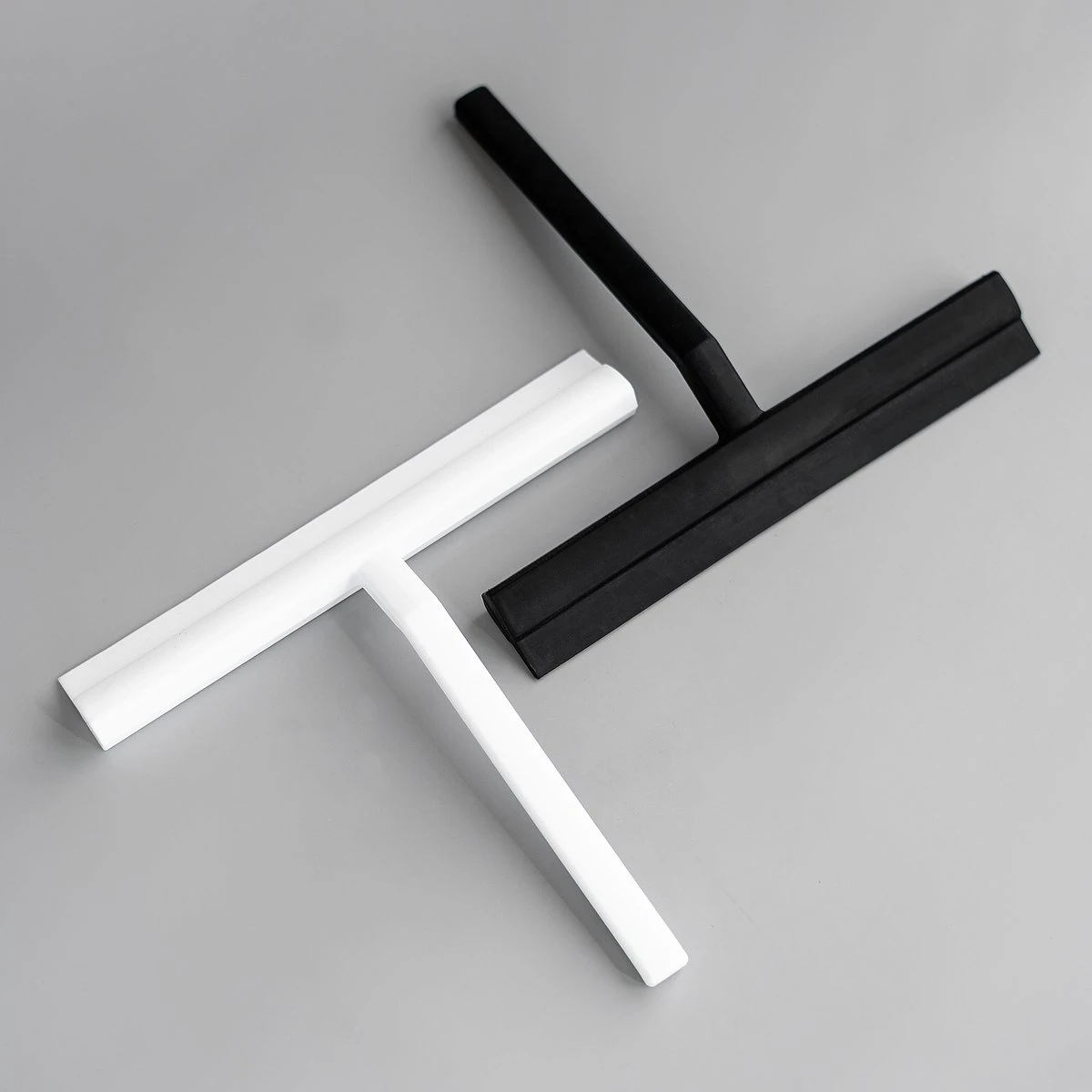 Douchewisser Zwart Met Magneetstrip - Badkamer Accessoires - Raamwisser - Trekker Douche - Silicone - 21cm X 20cm - Afbeelding 8